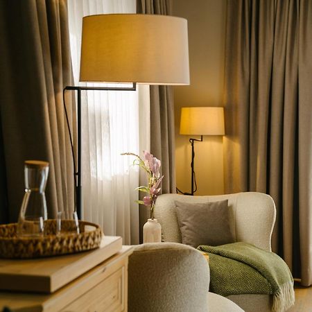 Seven Alpina Boutique Hotel クロスタース エクステリア 写真