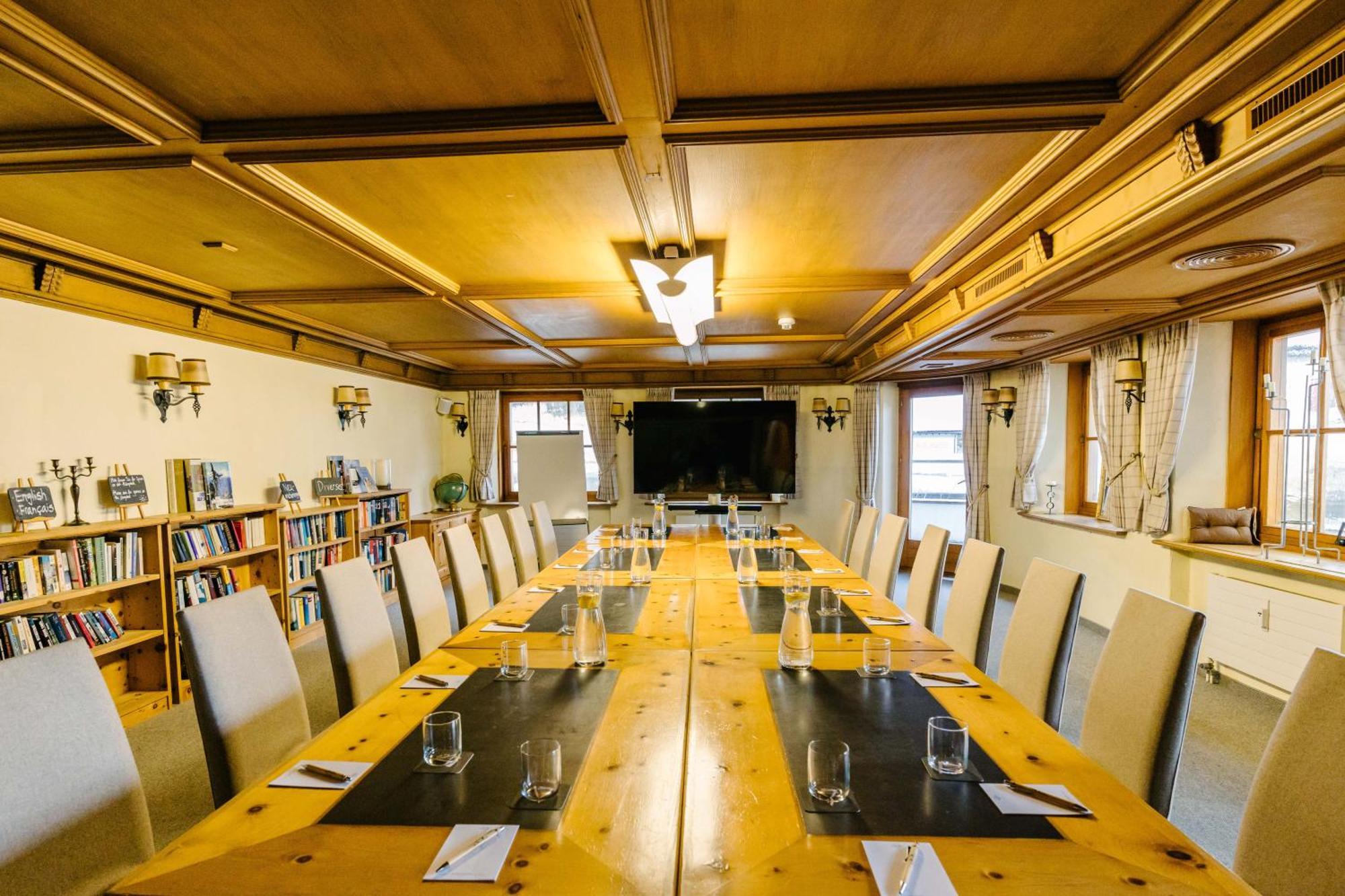 Seven Alpina Boutique Hotel クロスタース エクステリア 写真